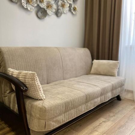 Homelike Apartment ลวีฟ ภายนอก รูปภาพ