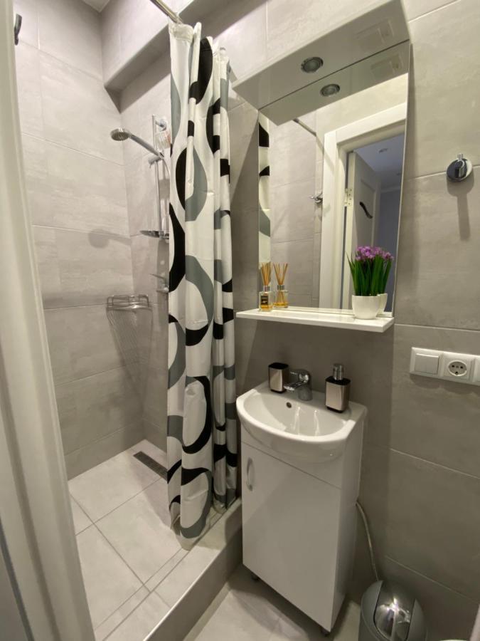 Homelike Apartment ลวีฟ ภายนอก รูปภาพ